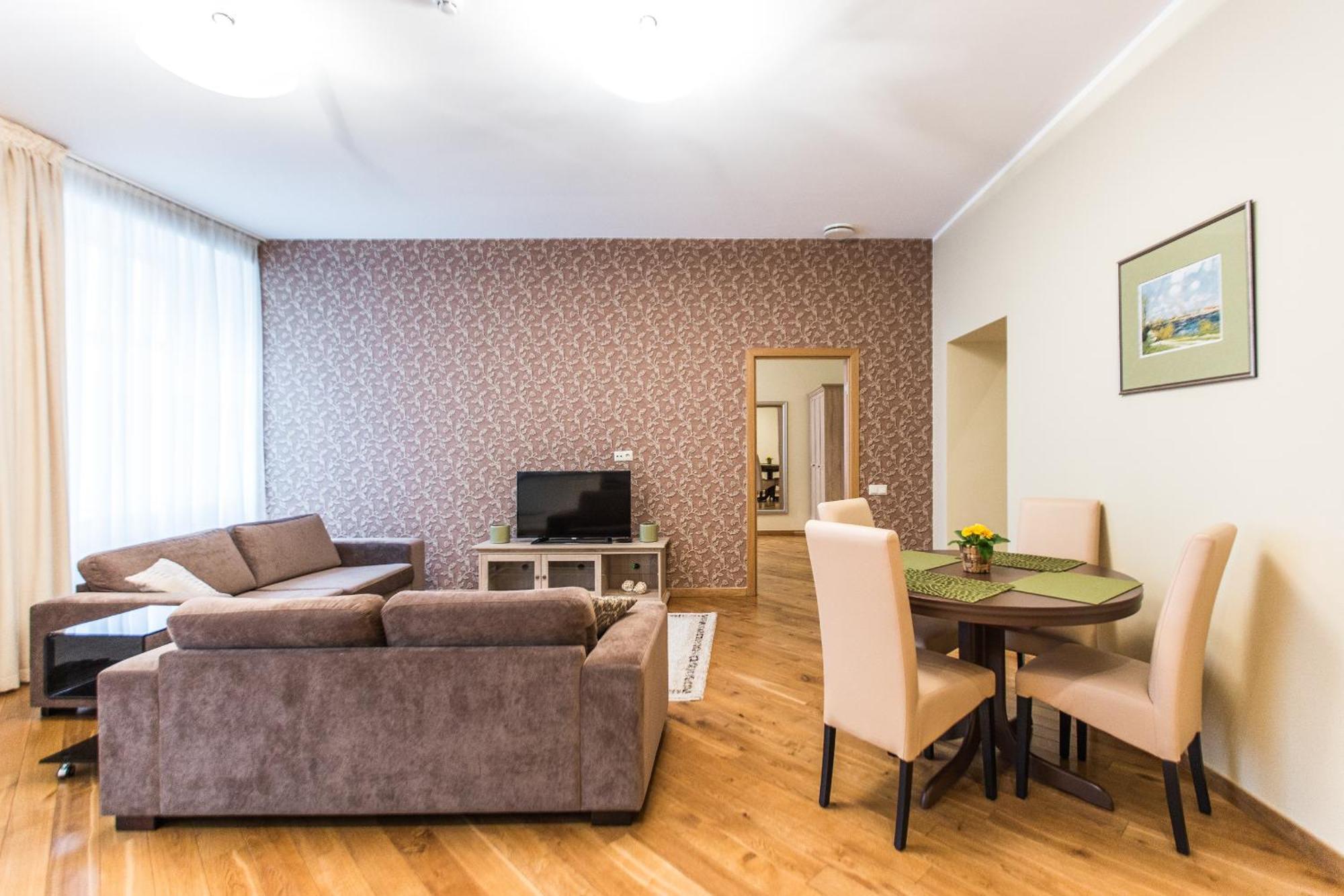 Riga Lux Apartments - Ernesta, Free Parking المظهر الخارجي الصورة