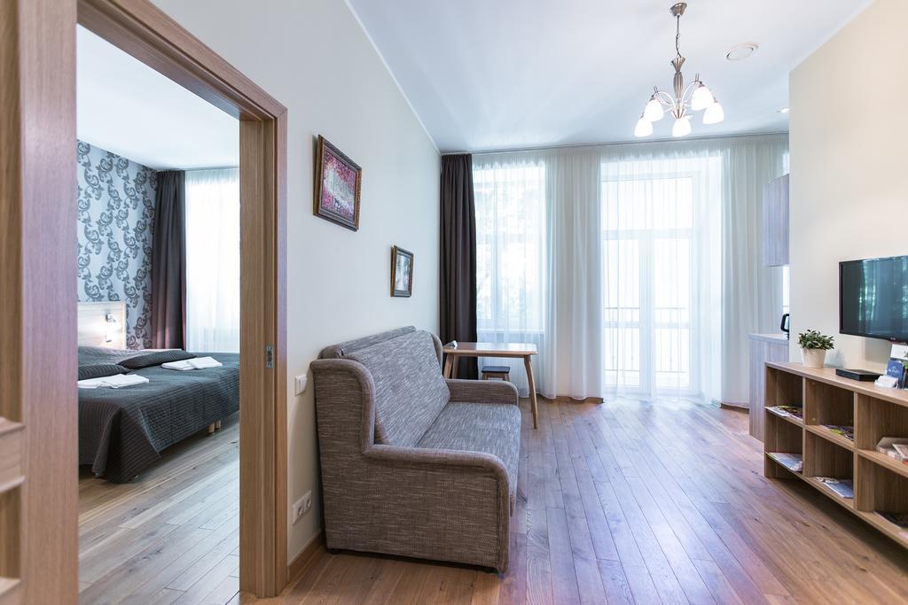 Riga Lux Apartments - Ernesta, Free Parking الغرفة الصورة