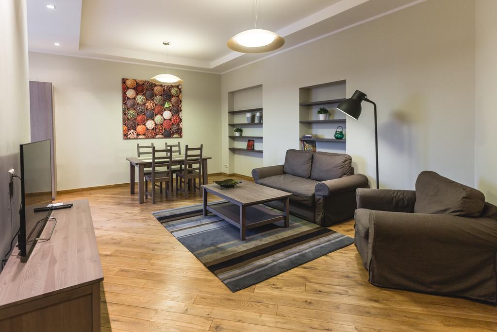 Riga Lux Apartments - Ernesta, Free Parking المظهر الخارجي الصورة