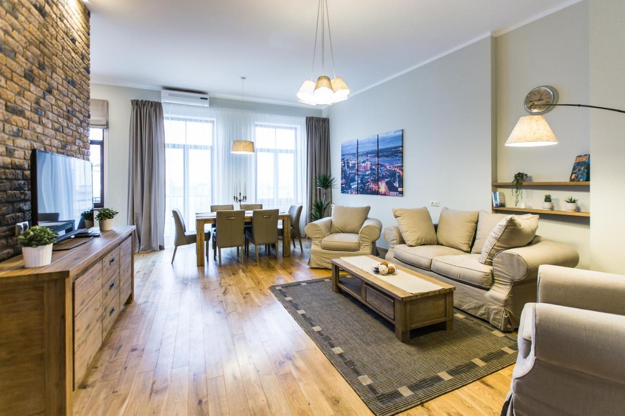 Riga Lux Apartments - Ernesta, Free Parking المظهر الخارجي الصورة